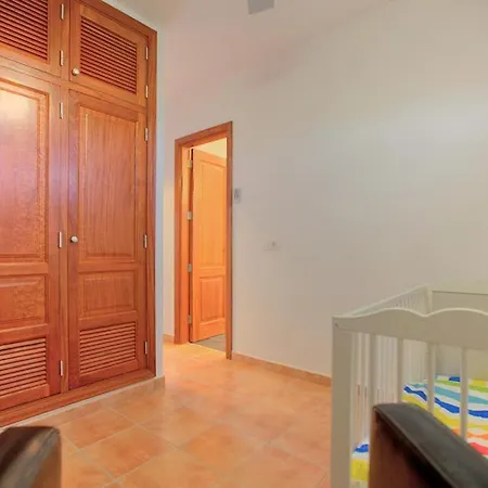 Playa Blanca Sleeps 15 Pool Air Con Wifi