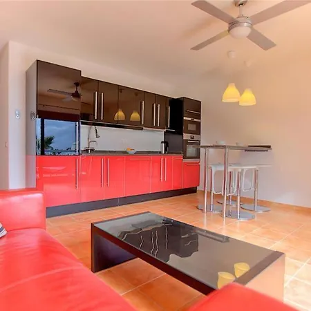 Playa Blanca Sleeps 15 Pool Air Con Wifi * Playa Blanca (Lanzarote)